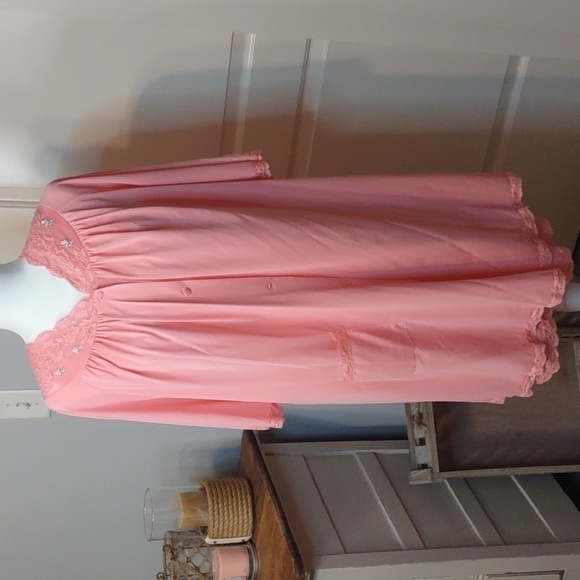 Shadow Line Other - Vintage Shadowline Peignoir Set Peachy Pink Size Medium